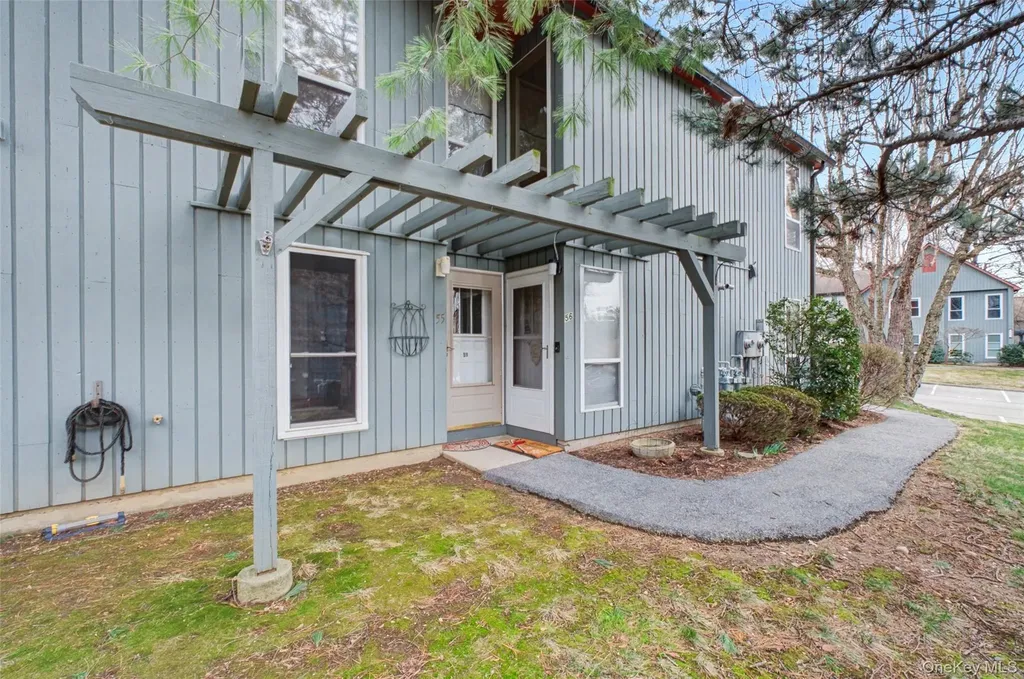 55 Bleakley Drive Peekskill NY 10566