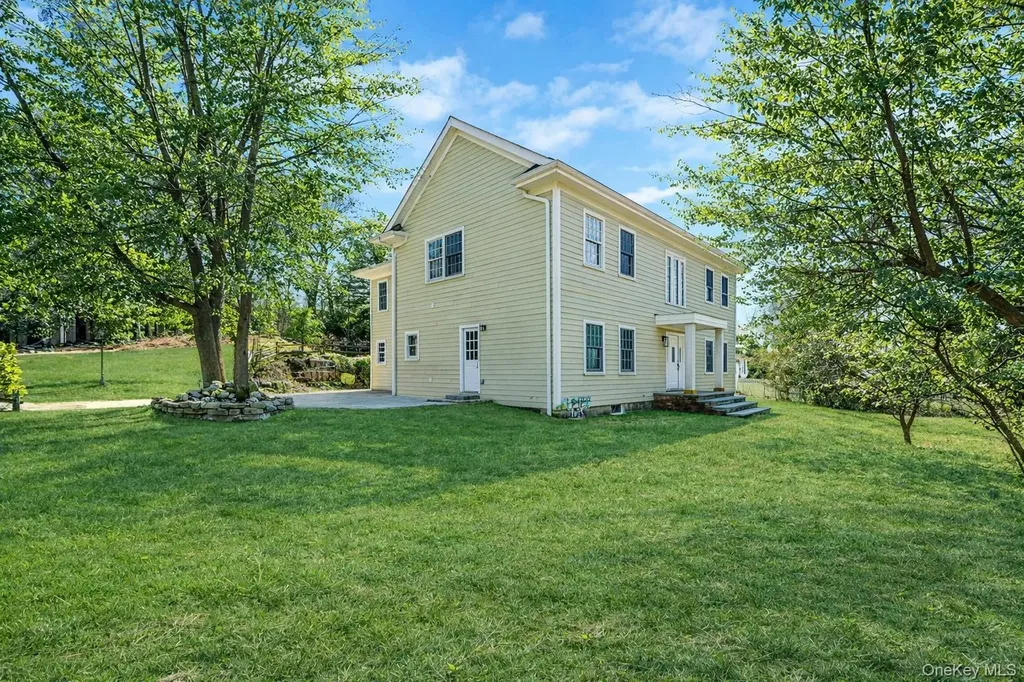 368 Main Street Setauket NY 11733