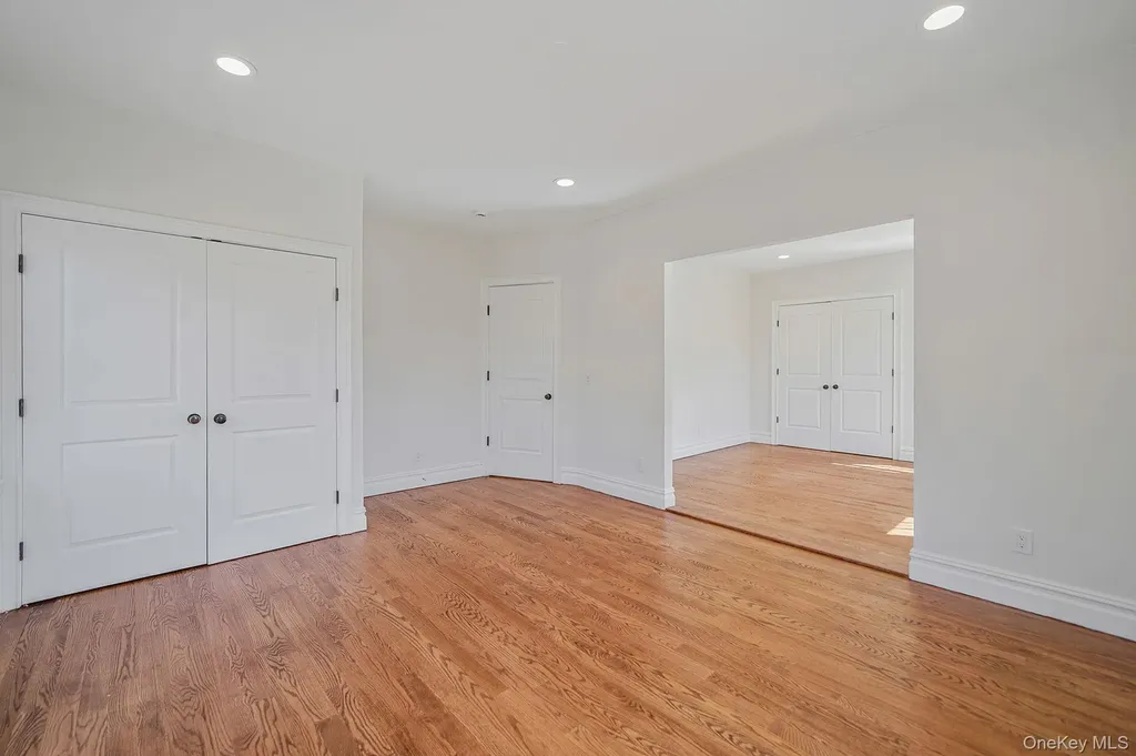 368 Main Street Setauket NY 11733