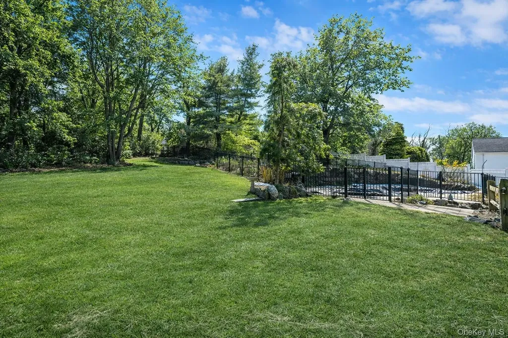 368 Main Street Setauket NY 11733