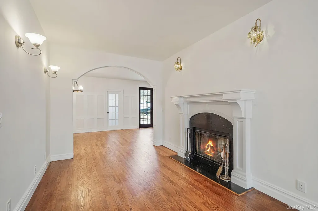 368 Main Street Setauket NY 11733