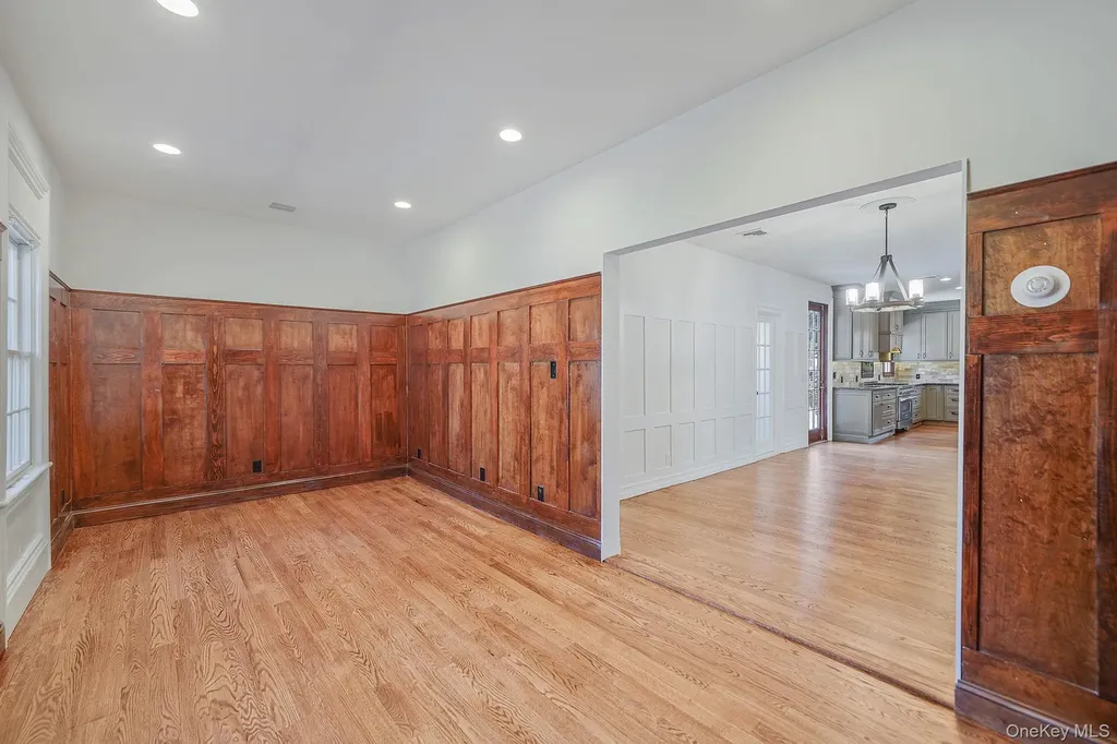 368 Main Street Setauket NY 11733