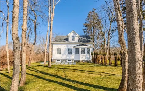 54 Hayground Road Water Mill NY 11976