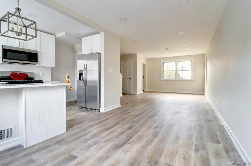 623 159th Street Whitestone NY 11357