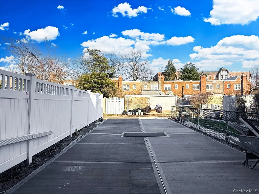 623 159th Street Whitestone NY 11357