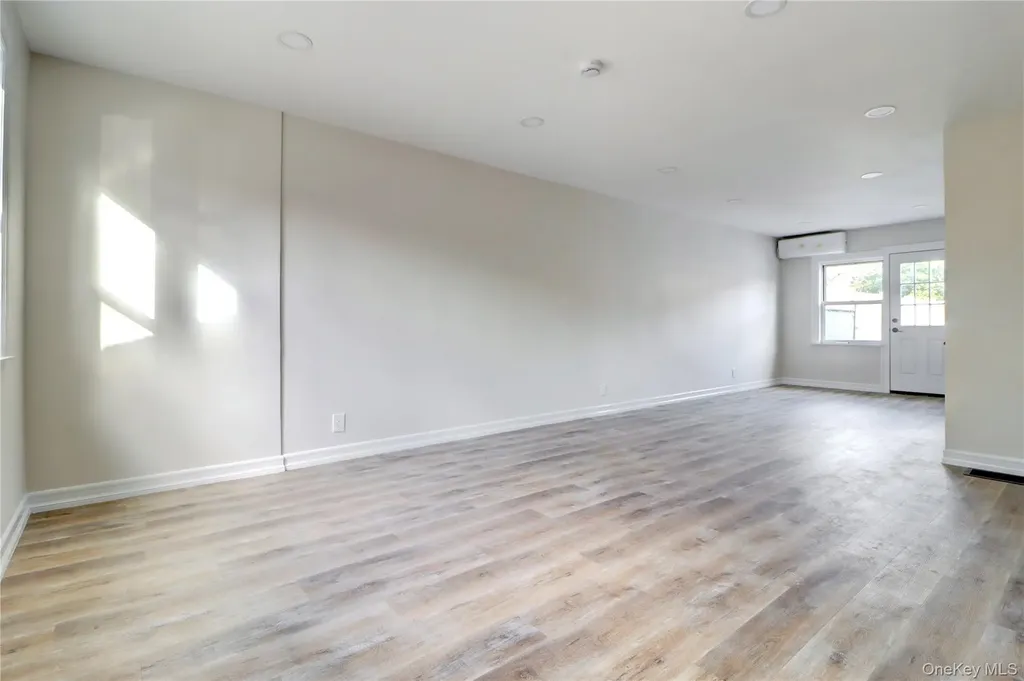 623 159th Street Whitestone NY 11357