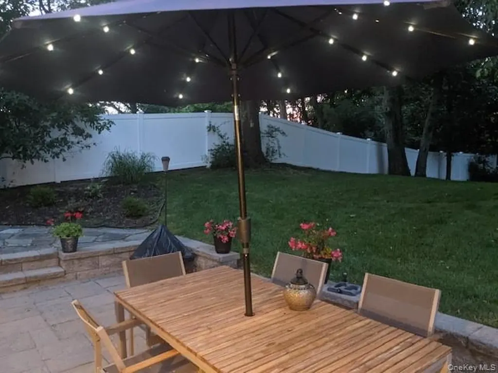 12 Collyer Place White Plains NY 10605