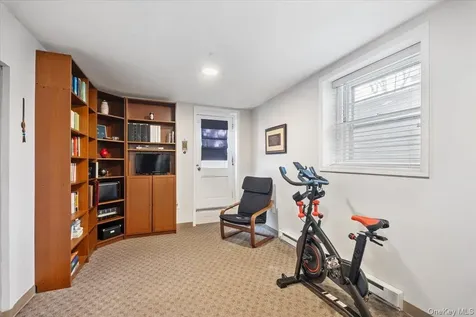 12 Collyer Place White Plains NY 10605