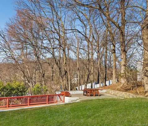 13 Irvington Street Dobbs Ferry NY 10522