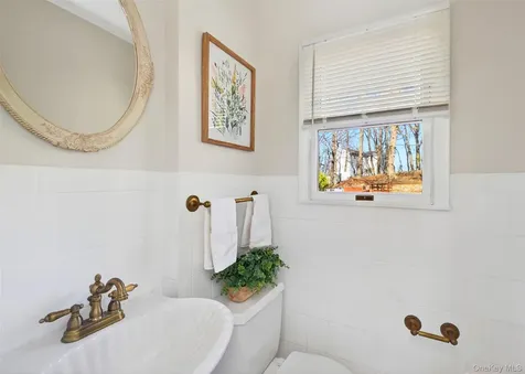 13 Irvington Street Dobbs Ferry NY 10522