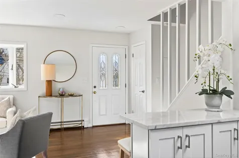13 Irvington Street Dobbs Ferry NY 10522