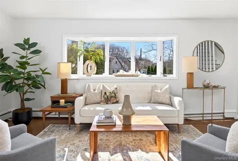 13 Irvington Street Dobbs Ferry NY 10522