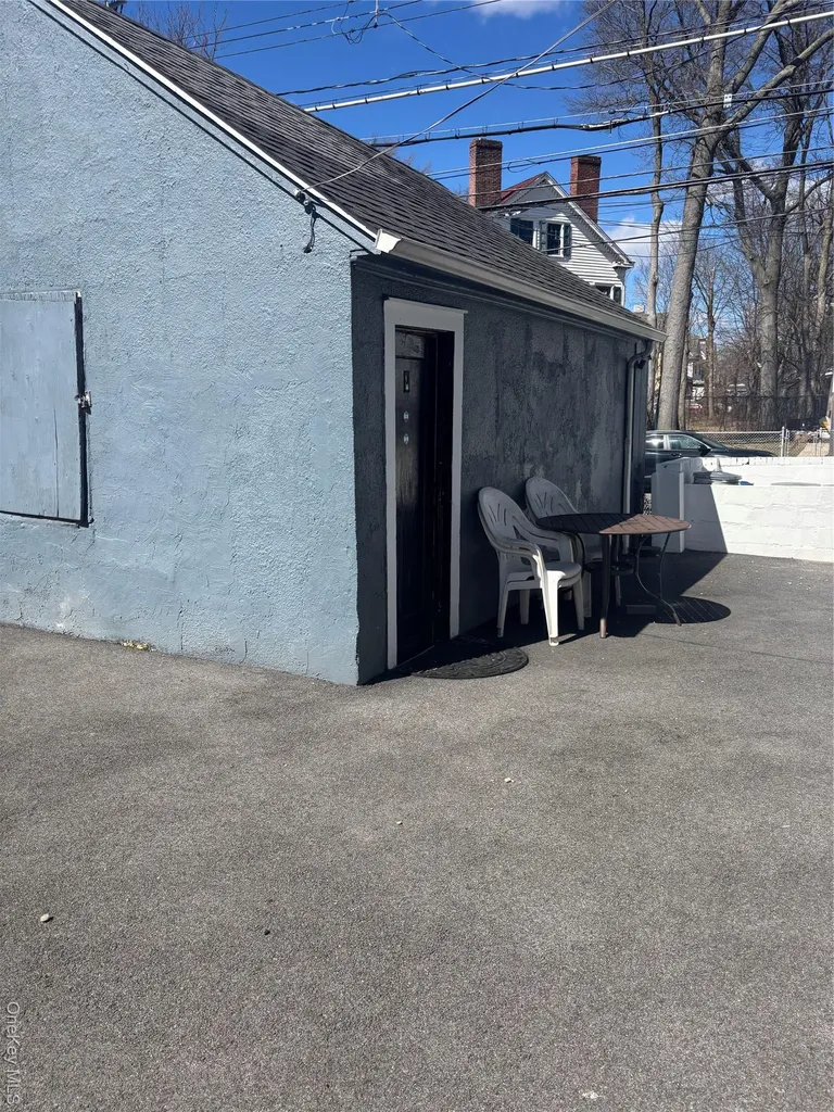 302 S 5th Avenue Mount Vernon NY 10550