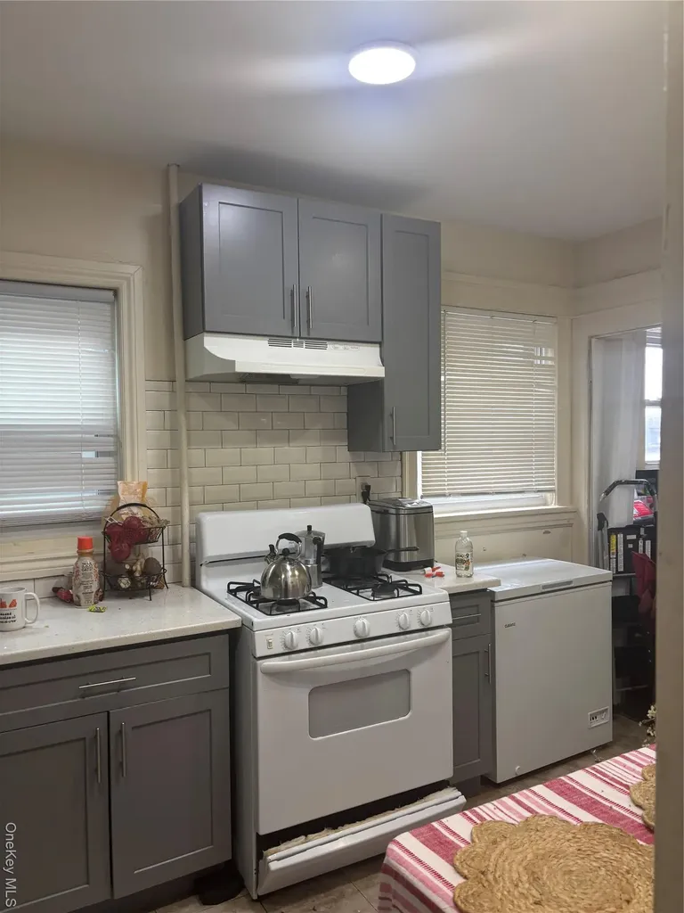 302 S 5th Avenue Mount Vernon NY 10550