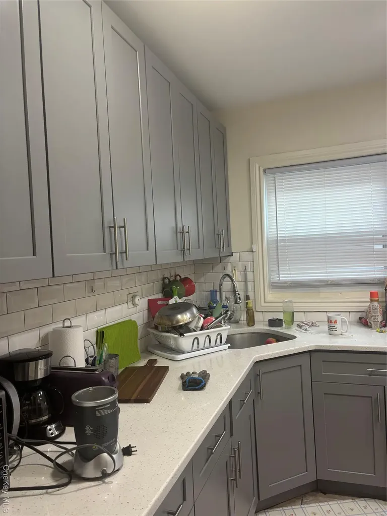 302 S 5th Avenue Mount Vernon NY 10550
