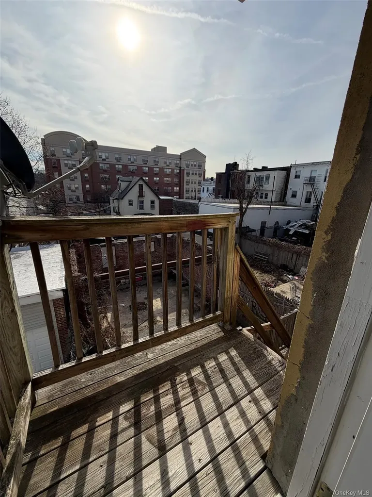 4 Ritters Lane Yonkers NY 10703
