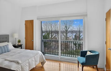 1 Chestnut Court Dobbs Ferry NY 10522