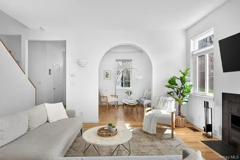 1 Chestnut Court Dobbs Ferry NY 10522