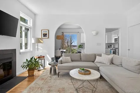 1 Chestnut Court Dobbs Ferry NY 10522