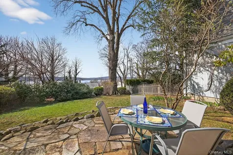 1 Chestnut Court Dobbs Ferry NY 10522