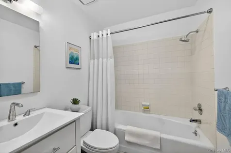 1 Chestnut Court Dobbs Ferry NY 10522