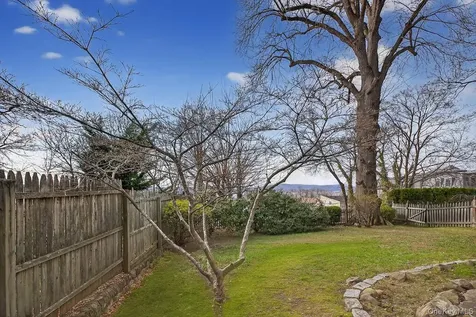 1 Chestnut Court Dobbs Ferry NY 10522