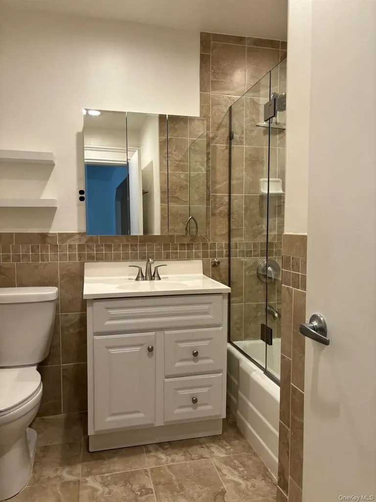 71-29 Myrtle Avenue Glendale NY 11385
