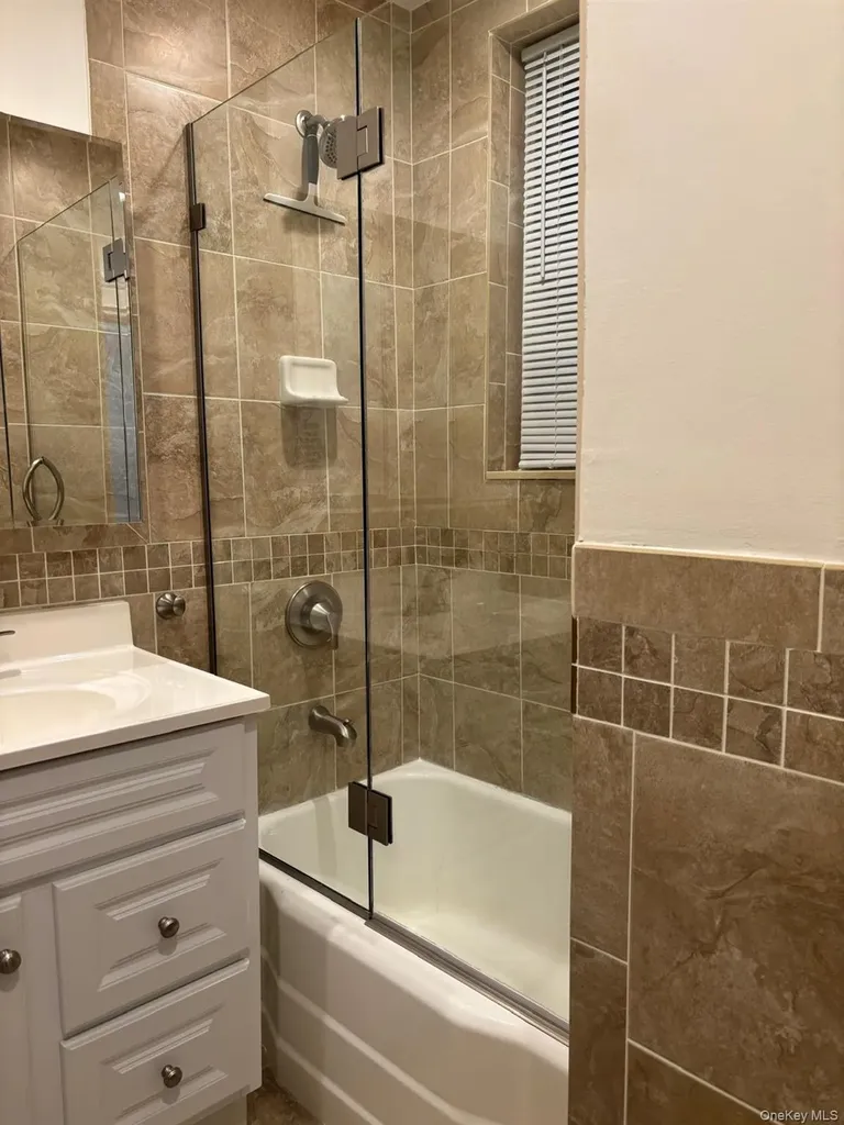 71-29 Myrtle Avenue Glendale NY 11385