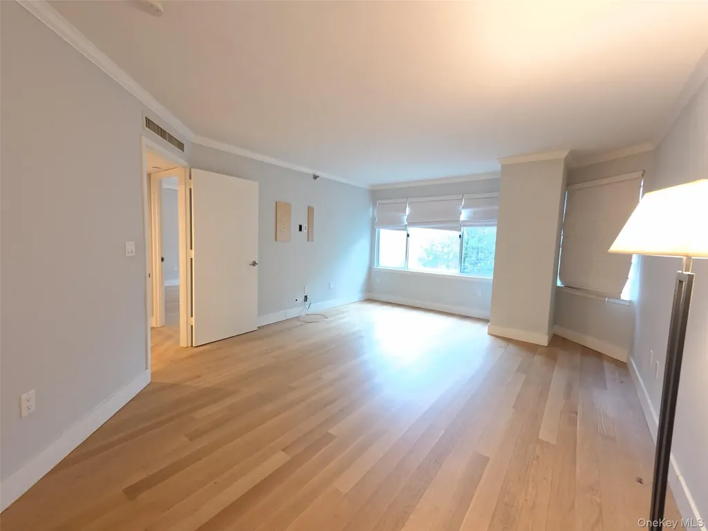10 Stewart Place White Plains NY 10603