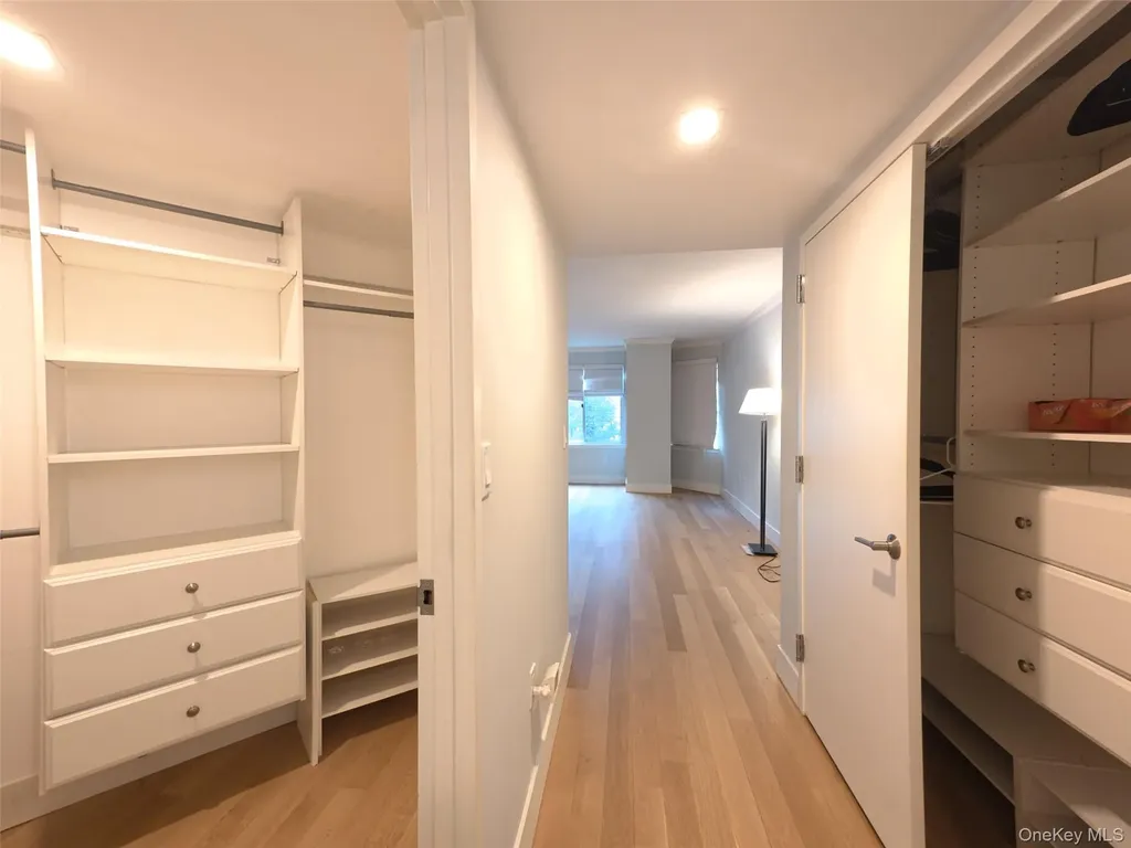 10 Stewart Place White Plains NY 10603