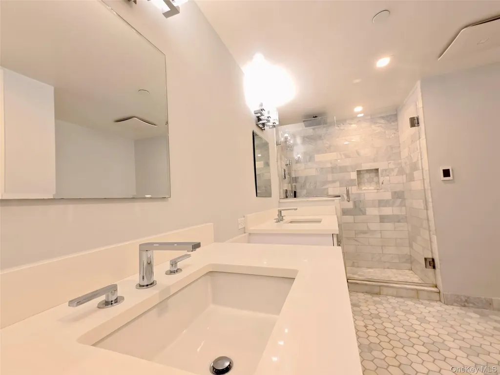 10 Stewart Place White Plains NY 10603
