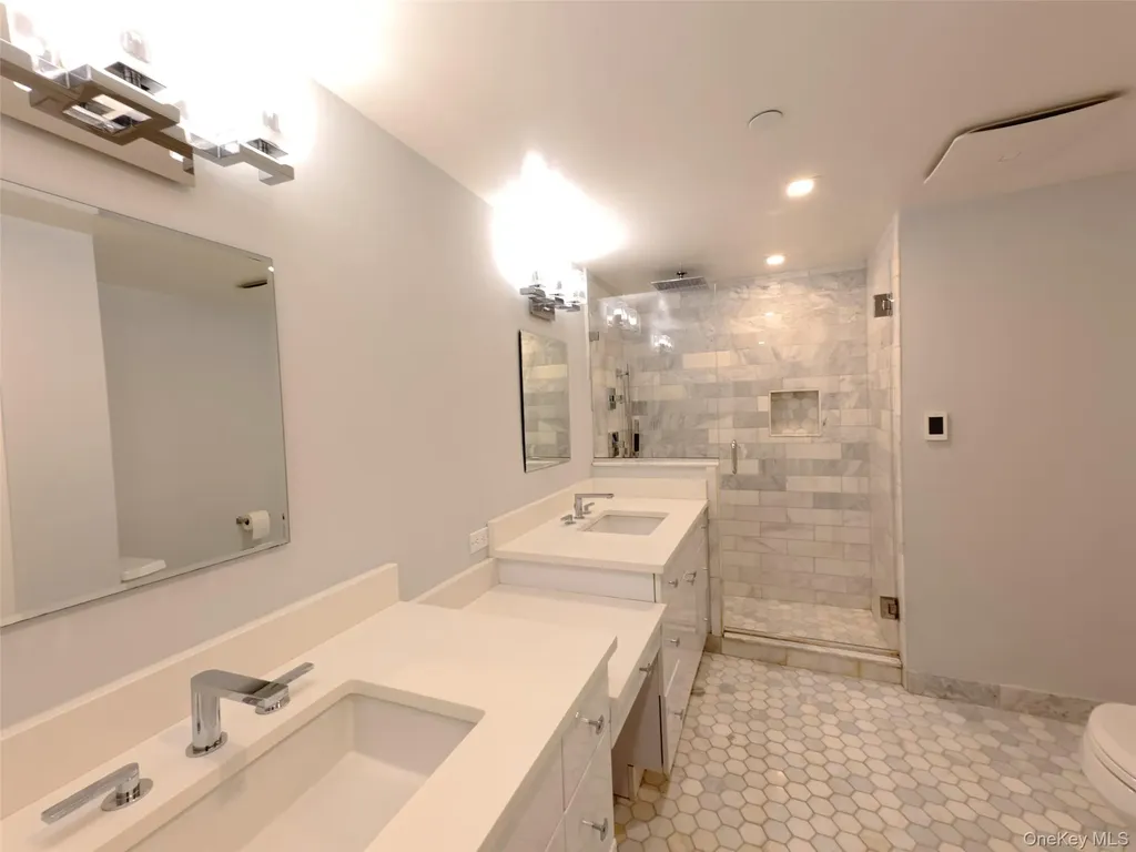 10 Stewart Place White Plains NY 10603