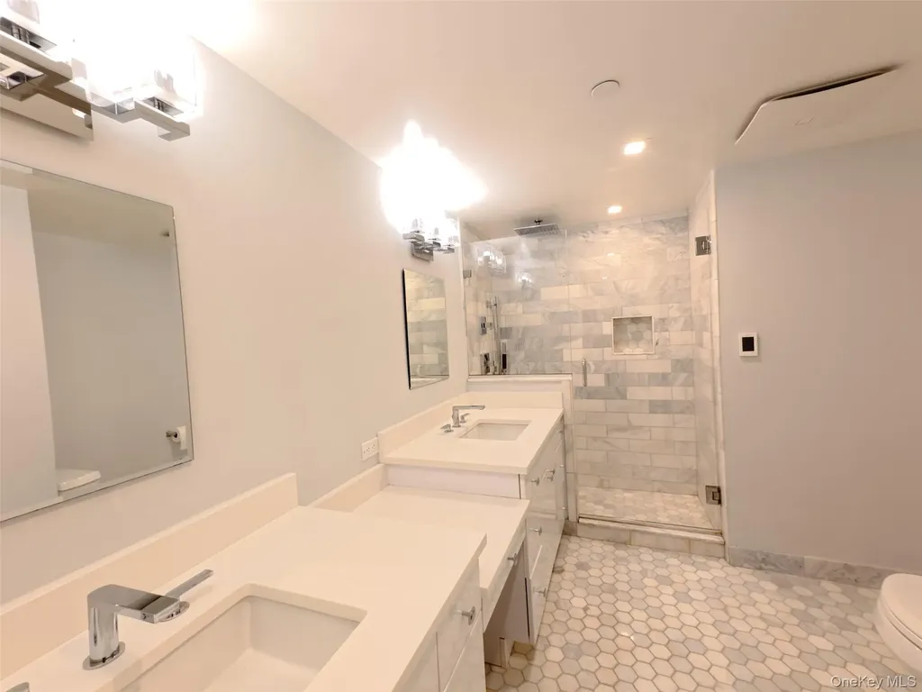 10 Stewart Place White Plains NY 10603