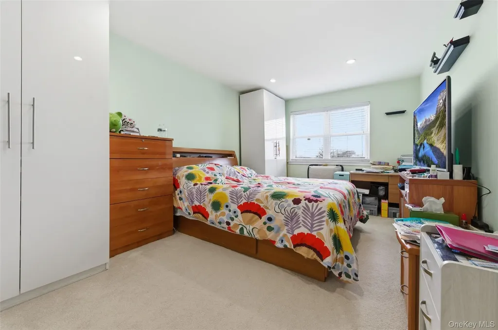56-18 Cloverdale Boulevard Bayside NY 11364