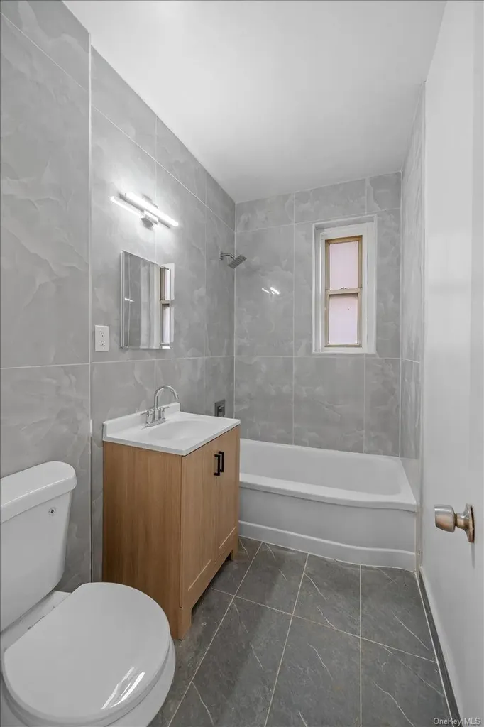 3810 Greystone Avenue Bronx NY 10463