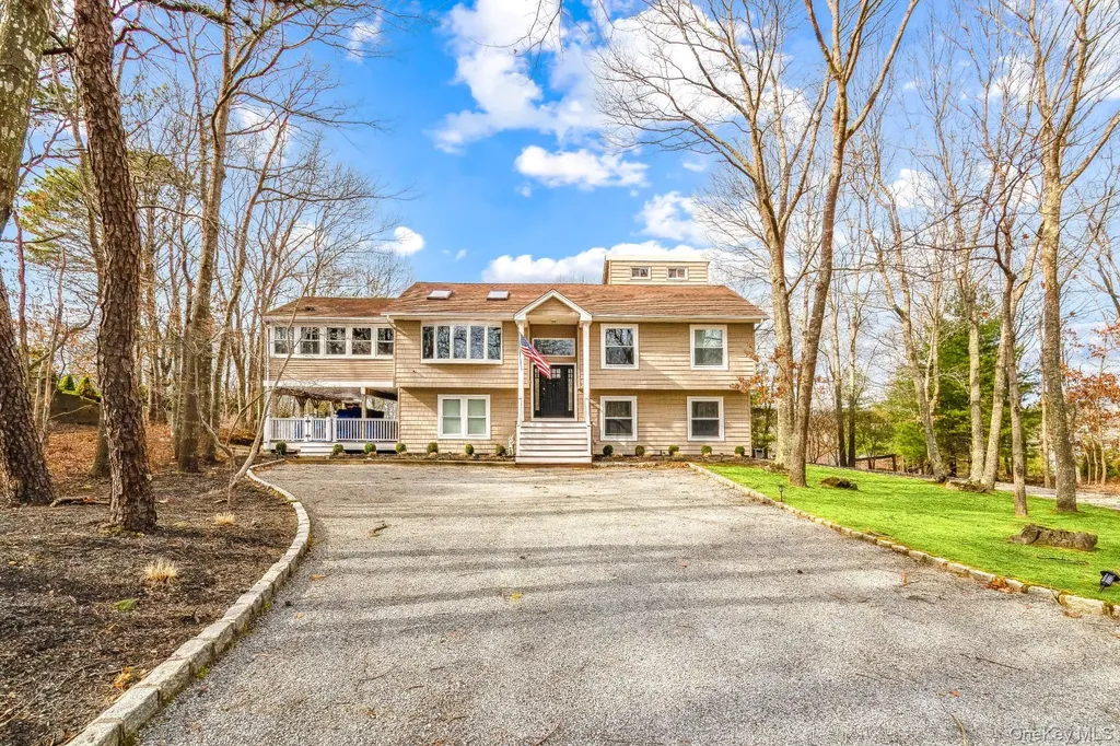 30 Squires Boulevard Hampton Bays NY 11946