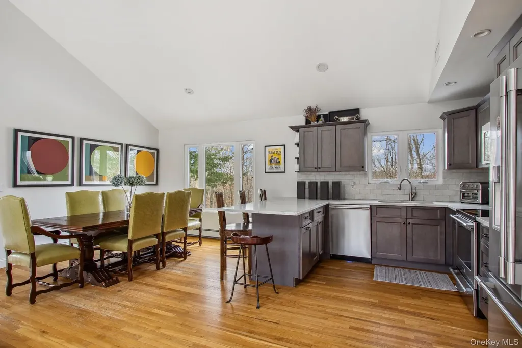 30 Squires Boulevard Hampton Bays NY 11946