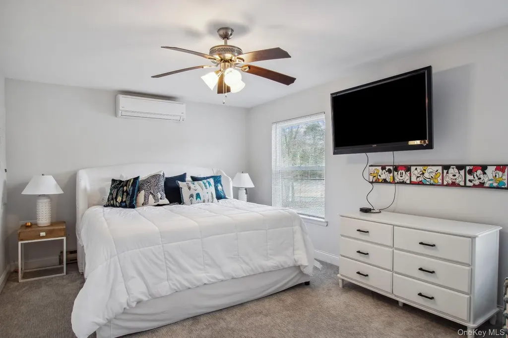 30 Squires Boulevard Hampton Bays NY 11946