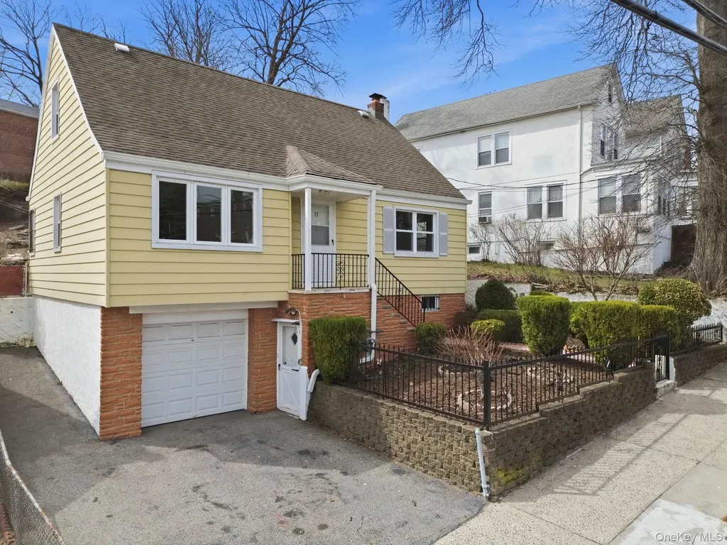 71 Glen Road Yonkers NY 10704