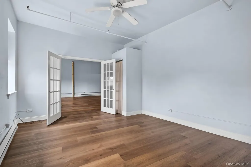 23 W Main Street Middletown NY 10940