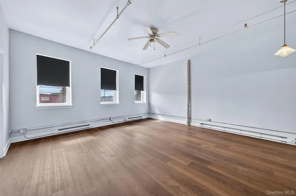 23 W Main Street Middletown NY 10940