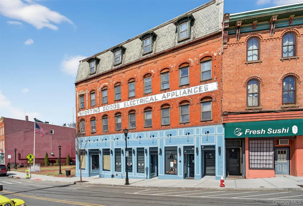 23 W Main Street Middletown NY 10940