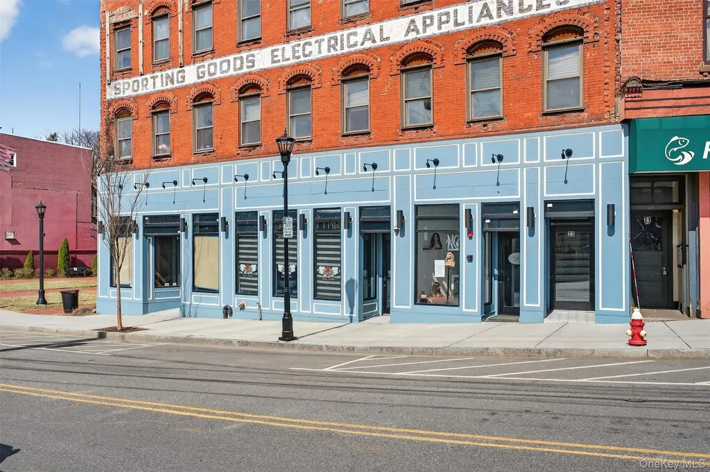 23 W Main Street Middletown NY 10940