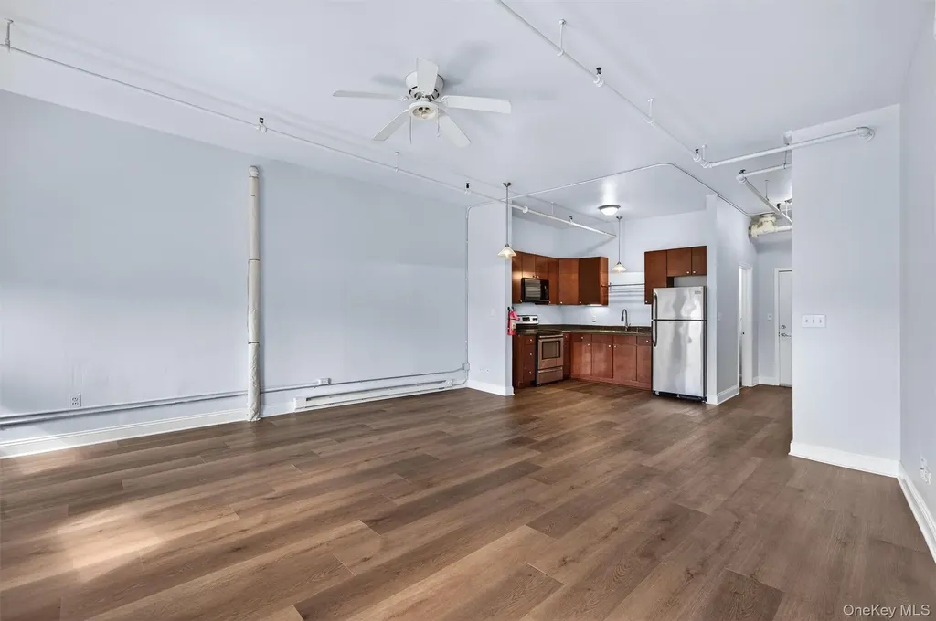 23 W Main Street Middletown NY 10940