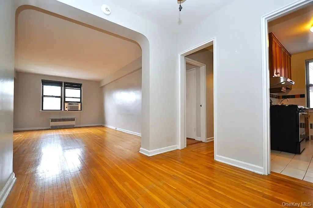 142 Garth Road Scarsdale NY 10583