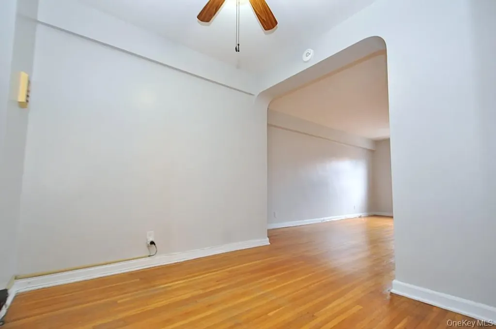 142 Garth Road Scarsdale NY 10583