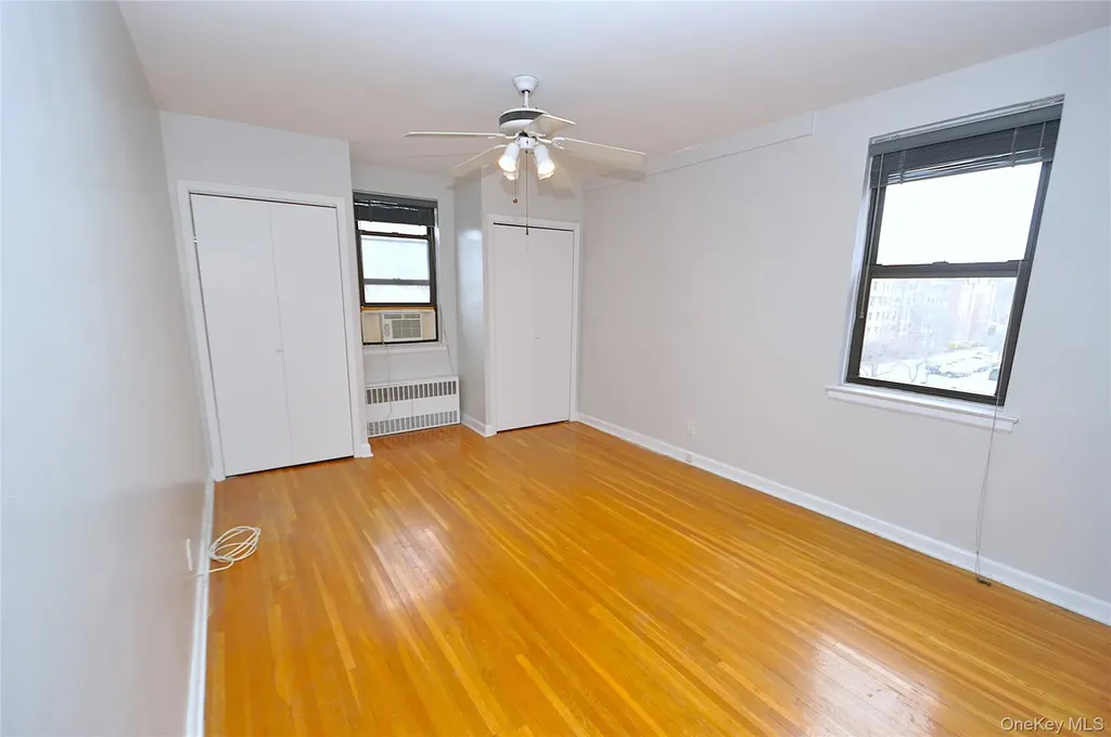 142 Garth Road Scarsdale NY 10583