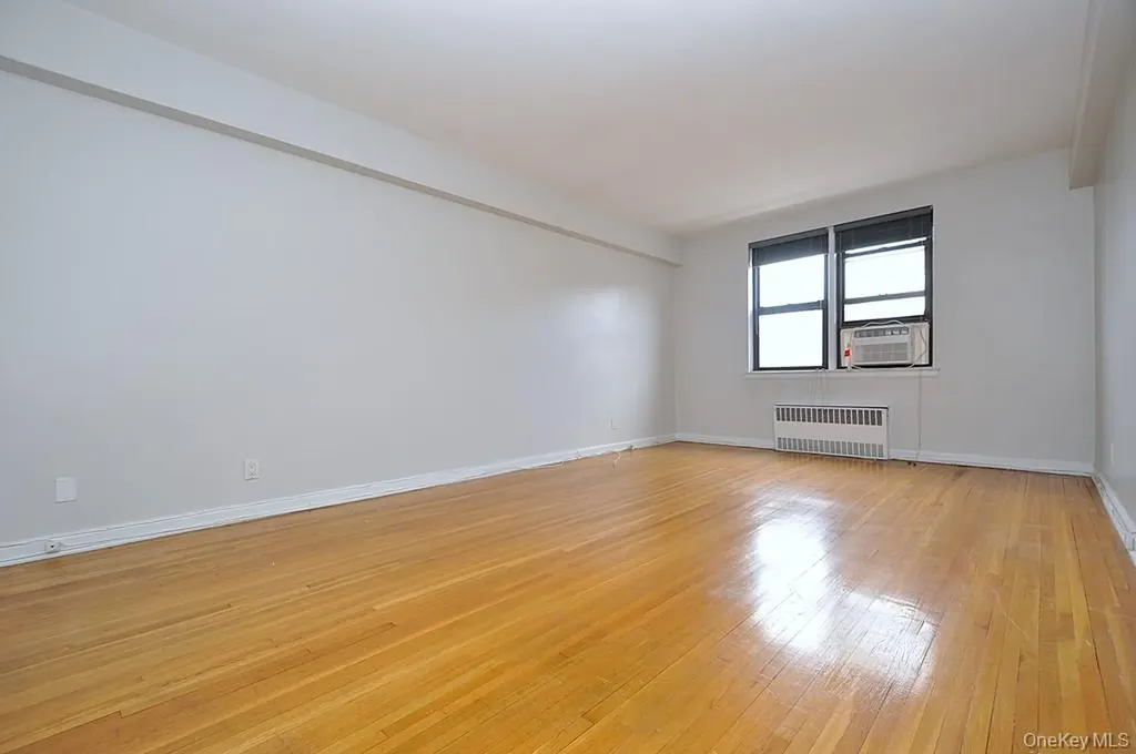 142 Garth Road Scarsdale NY 10583
