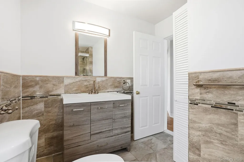 5 Ralph Avenue White Plains NY 10606
