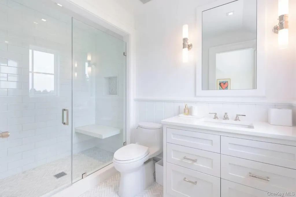 571 Pauls Lane Bridgehampton NY 11932